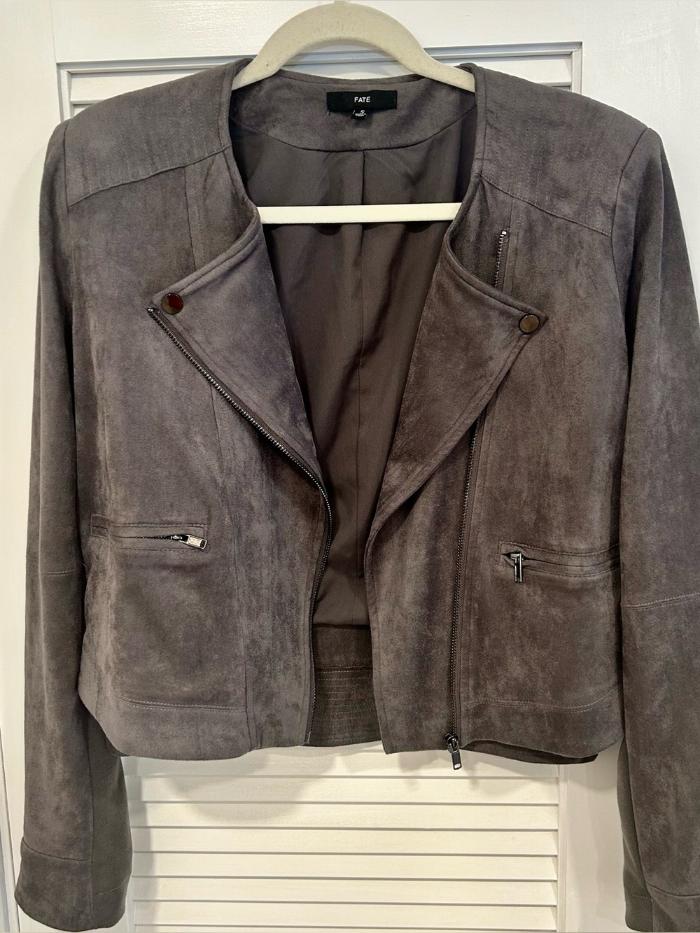FATE Women's Faux Suede Cropped Moto Jacket Biker Grunge Soft Stretch Small Gray